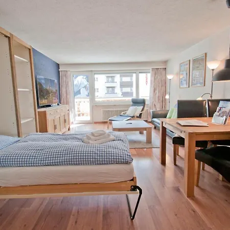 Haus Viktoria A, Stockhorn 아파트 *